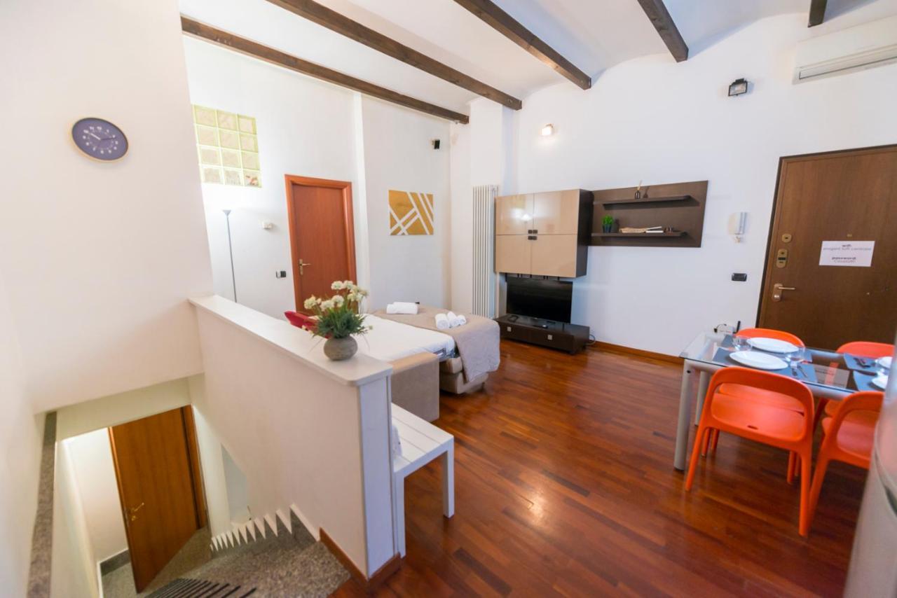 Loft Centrale - Porta Venezia - M3 Repubblica Milan Luaran gambar
