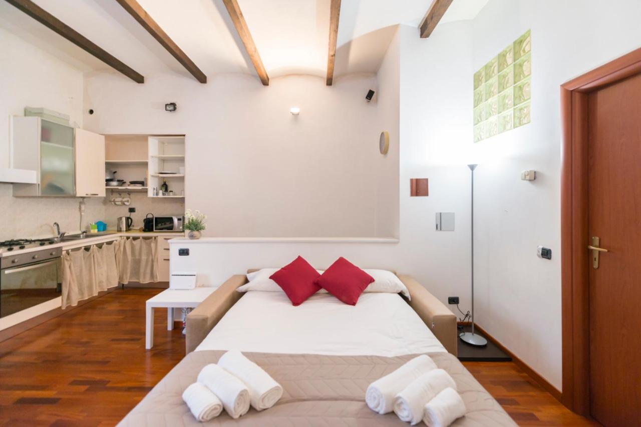 Loft Centrale - Porta Venezia - M3 Repubblica Milan Luaran gambar